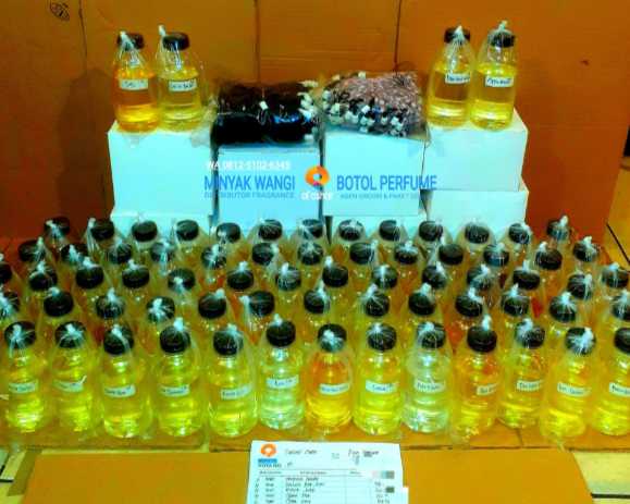 Botol Parfum dan Ethanol untuk Campuran Bibit Parfum